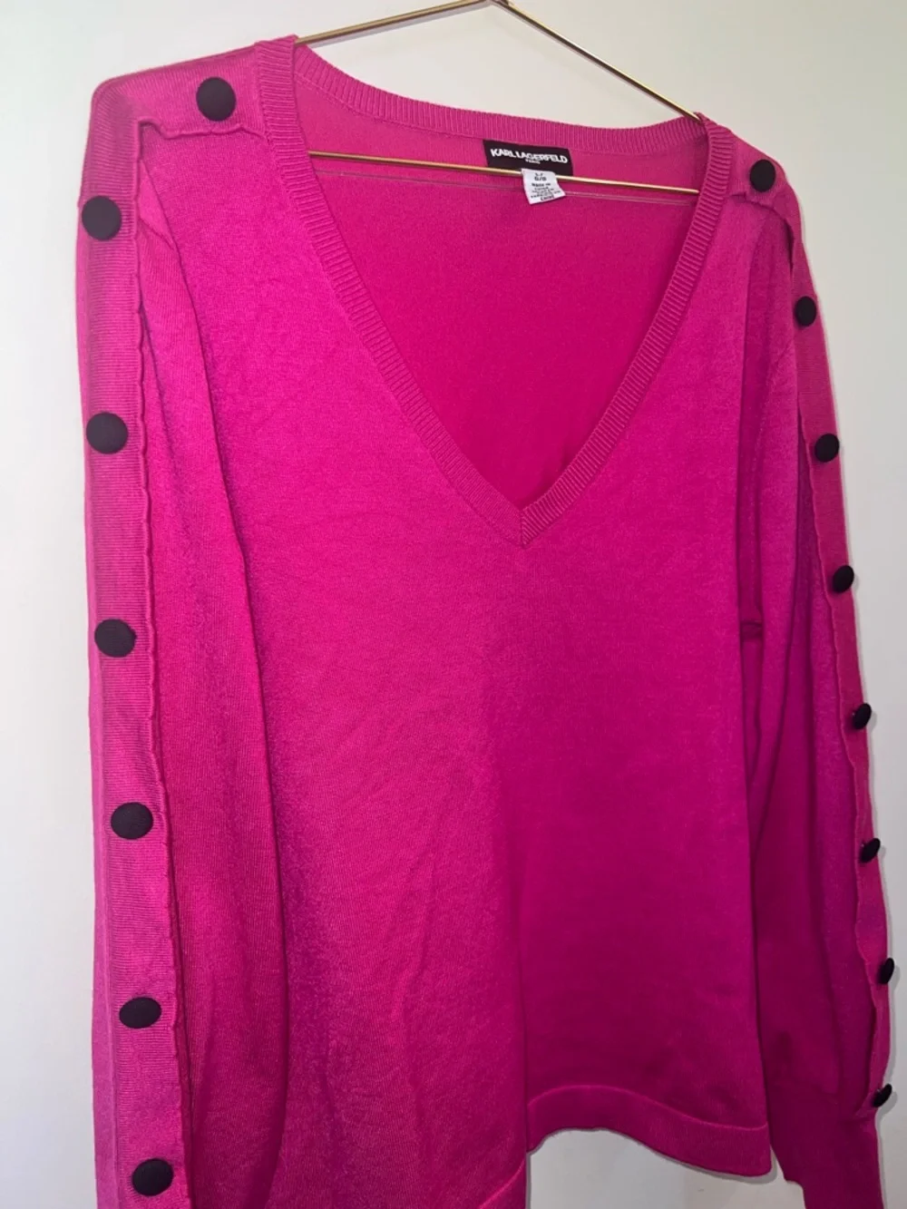 Karl Lagerfeld Paris Pink V Neck Sweater Button Sleeve Women’s‎ Large - Picture 4 of 11